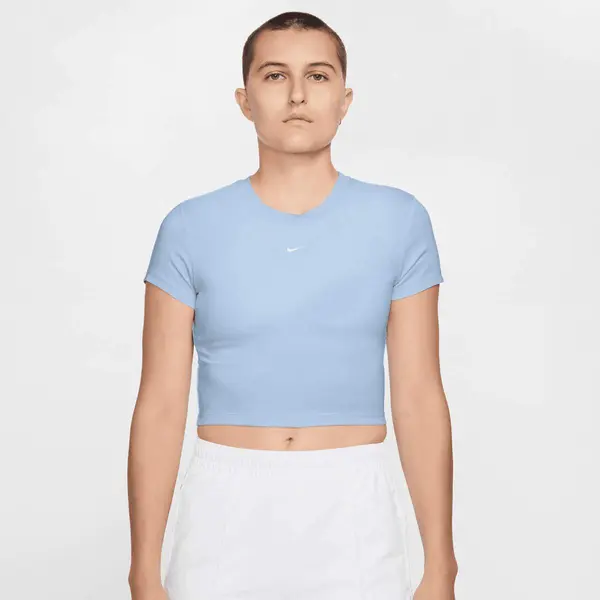 Nike Sportswear Chill Knit Cropped T-Shirt