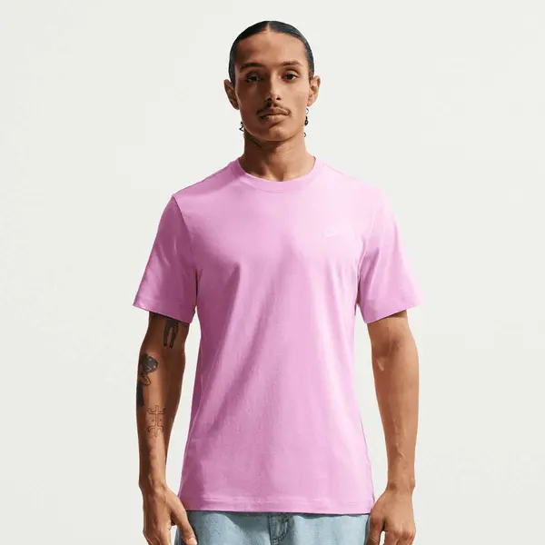 Nike Sportswear Club Tee