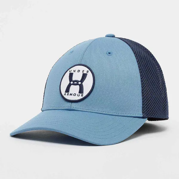 Under Armour Sportswear Trucker