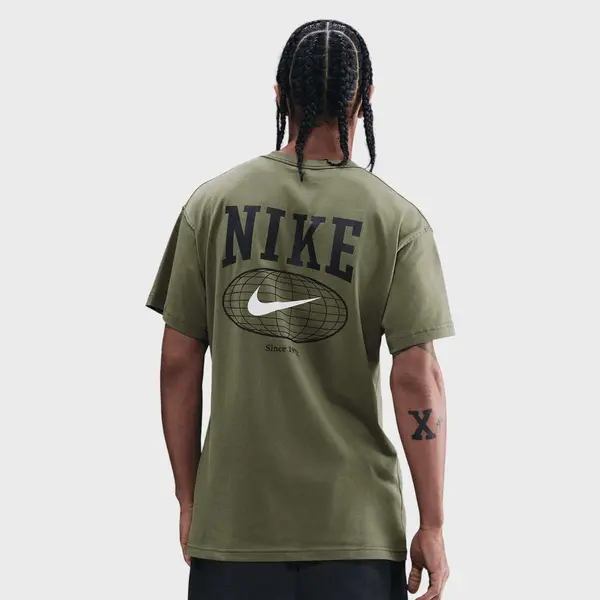 Nike Sportswear World Tee