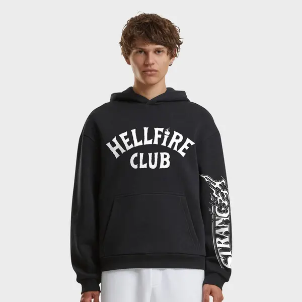 mister tee Stranger Things Hellfire Club Fluffy Hoody