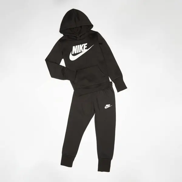Nike Sustainable Pullover Set