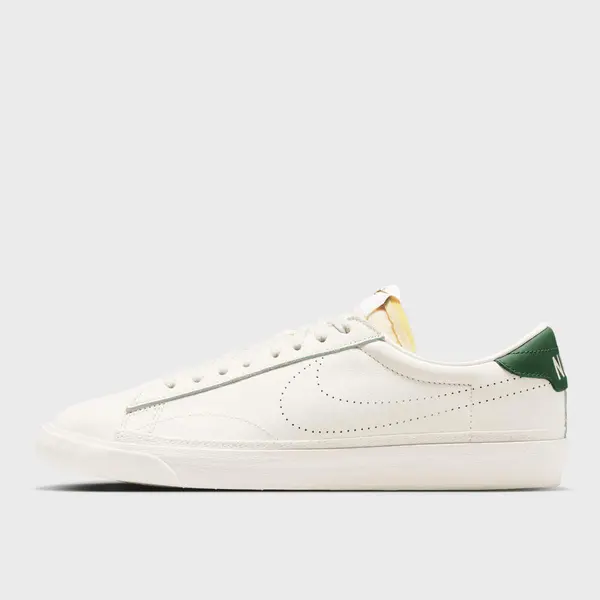 Nike Tennis Classic AC