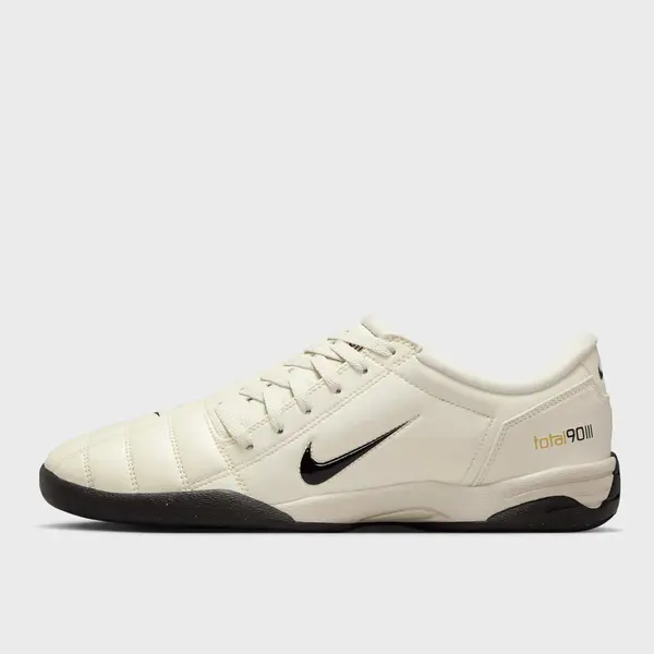 Nike Total 90 SP