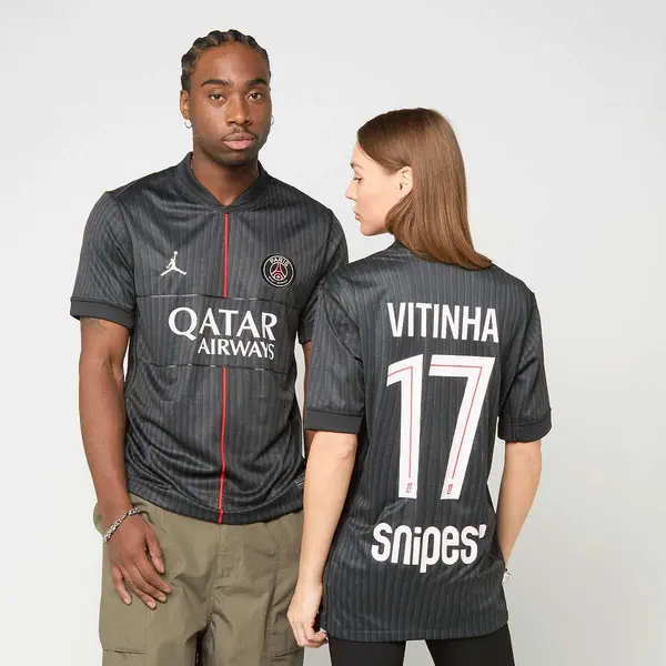 Jordan Vitinha / No. 17 / PSG Jordan Fourth Stadium 2025/26