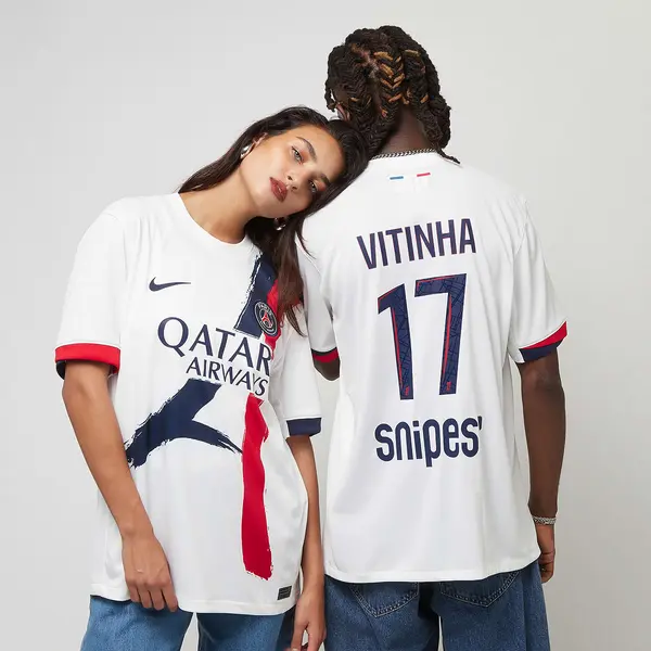 Nike Vitinha / No. 17 / PSG Nike Away Stadium 2024/25