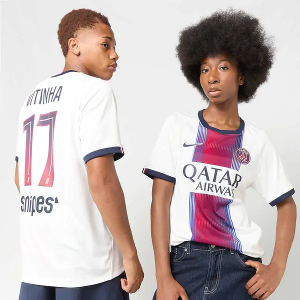 Nike Vitinha / No. 17 / PSG Nike Away Stadium 2026/27
