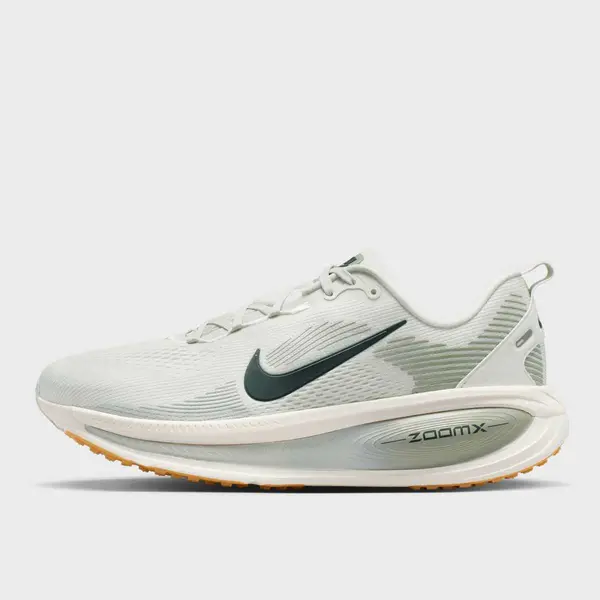 Nike Vomero 18