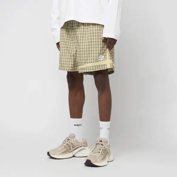 Umbro Woven Football Short