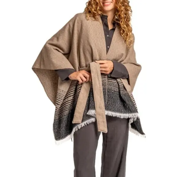 Abbacino Abbacino  Šalovi, pašmine i marame Poncho Mujer Modèle 90895ab  Abbacino