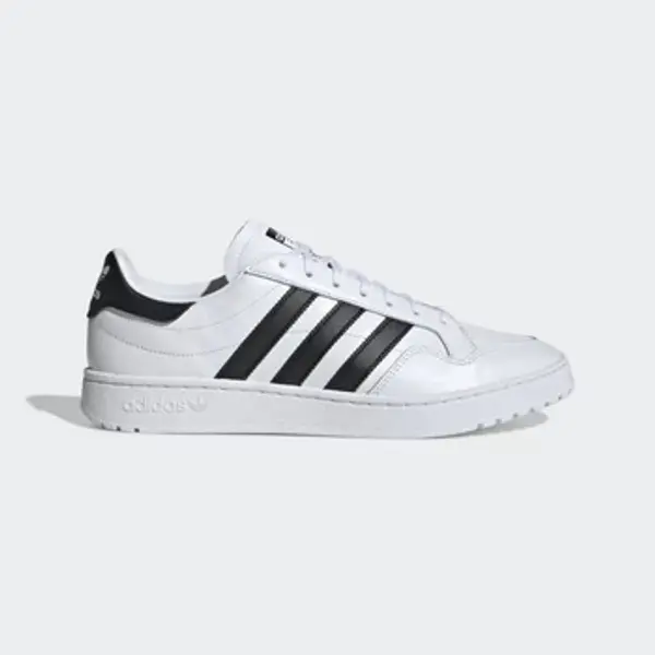 adidas adidas  Modne tenisice Baskets adidas Team Court cuir  adidas