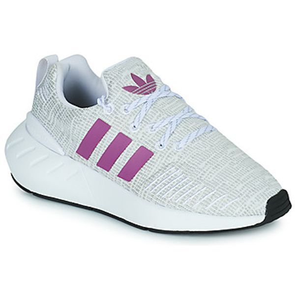 adidas adidas  Niske tenisice SWIFT RUN 22 J  adidas