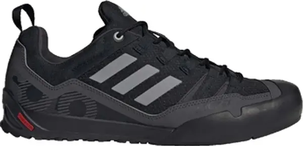 adidas adidas  Pješaćenje i planinarenje Terrex Swift Solo 2  adidas