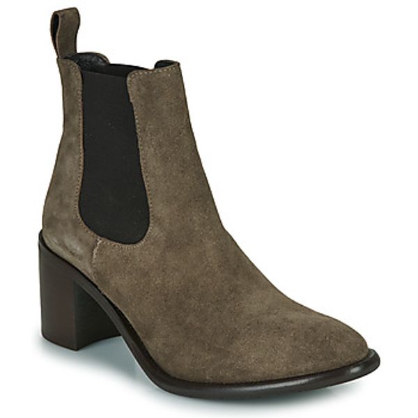 Adige Adige  Gležnjače Port  Adige