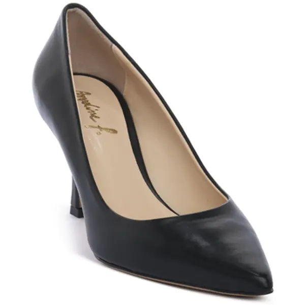 Angelina Folies Angelina Folies  Salonke NERO FOCUS  Angelina Folies