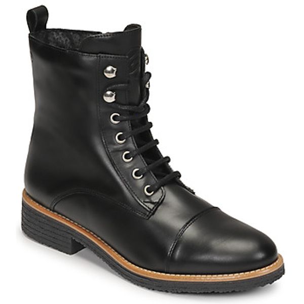 Betty London Betty London  Polučizme MONNICA  Betty London