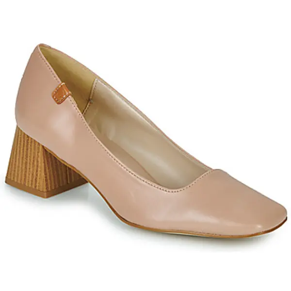 Betty London Betty London  Salonke CLAUDIE  Betty London