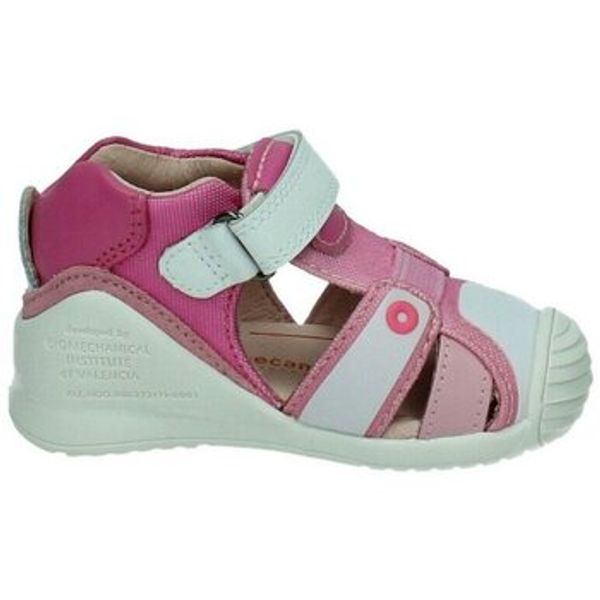 Biomecanics Biomecanics  Sandale i polusandale -  Biomecanics