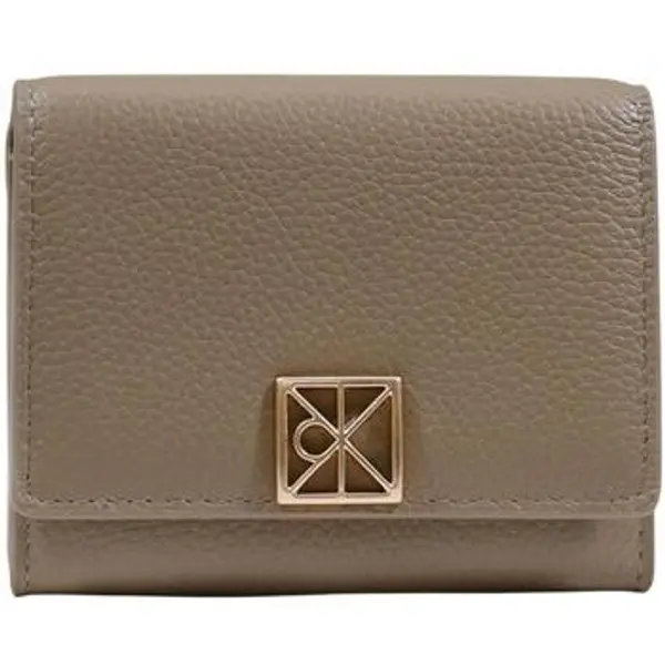 Calvin Klein Jeans Calvin Klein Jeans  Novčanici EMBLEM HW PEBBLE TRIFOLD W/ZIP LV04F1128G  Calvin Klein Jeans
