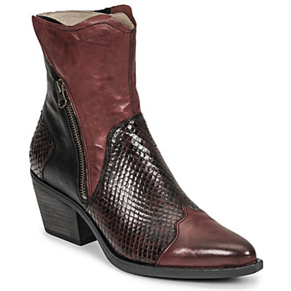 Casta Casta  Gležnjače DOST  Casta