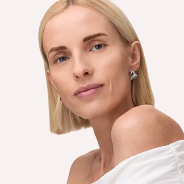 Catrice Catrice  Pribor i dodaci za njegu lica Micro Blade Waterproof Eyebrow Pencil - 10 Soft Blonde  Catrice