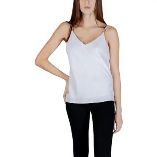 Guess Guess  Majice s naramenicama i majice bez rukava NEW SL CAROLINE LOGO TANK W6GH30 W1845  Guess