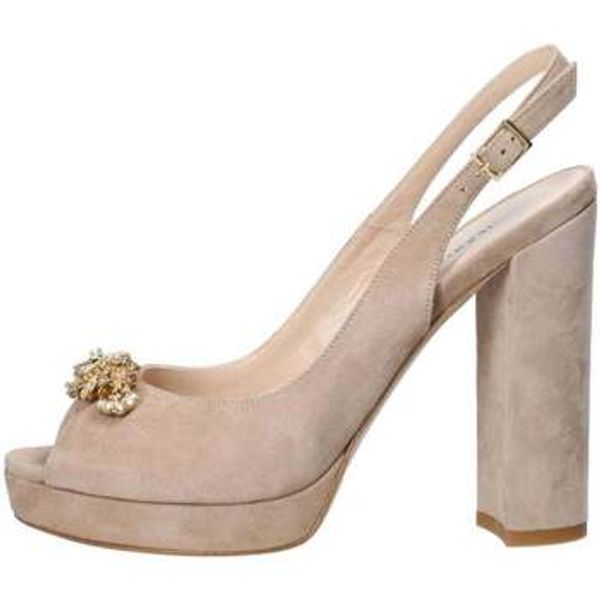 Ilaria Toschi Ilaria Toschi  Salonke -  Ilaria Toschi