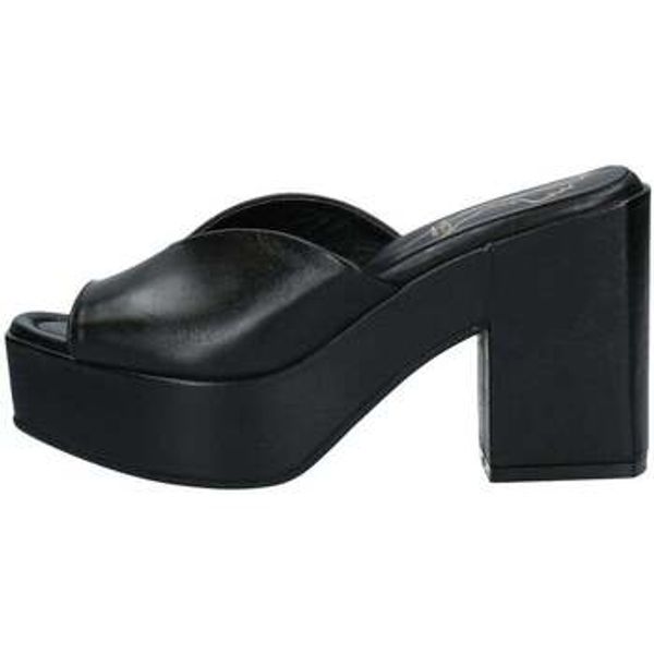 Impicci Impicci  Salonke -  Impicci