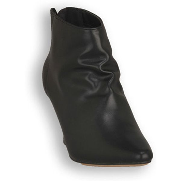 Kharisma Kharisma  Salonke NERO  Kharisma