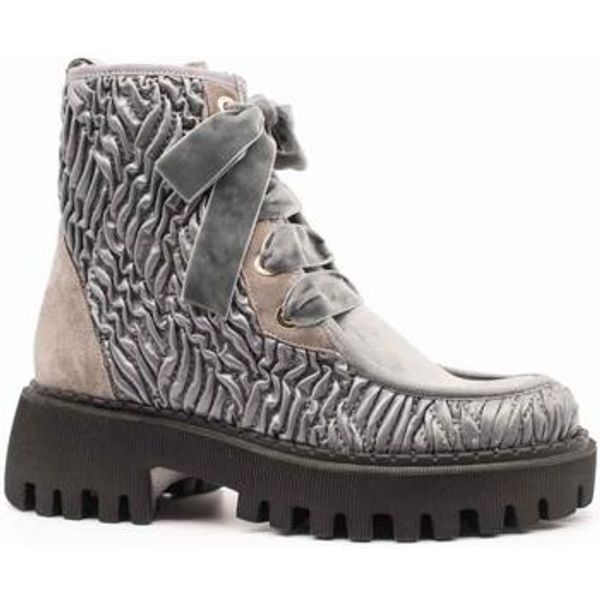 Kontessa Kontessa  Gležnjače -  Kontessa