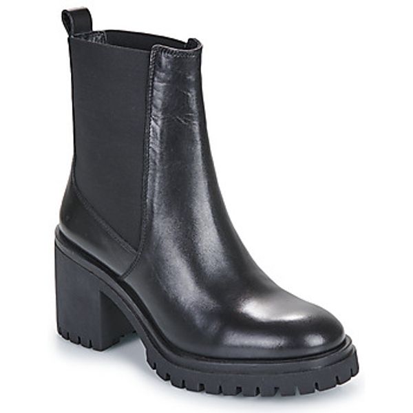 Les Tropéziennes par M Belarbi Les Tropéziennes par M Belarbi  Gležnjače VANEKA  Les Tropéziennes par M Belarbi