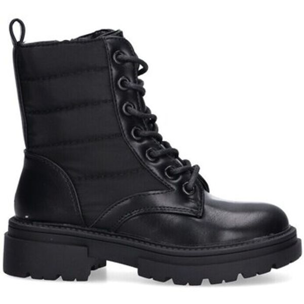 Luna B Luna B  Gležnjače 76740  Luna B