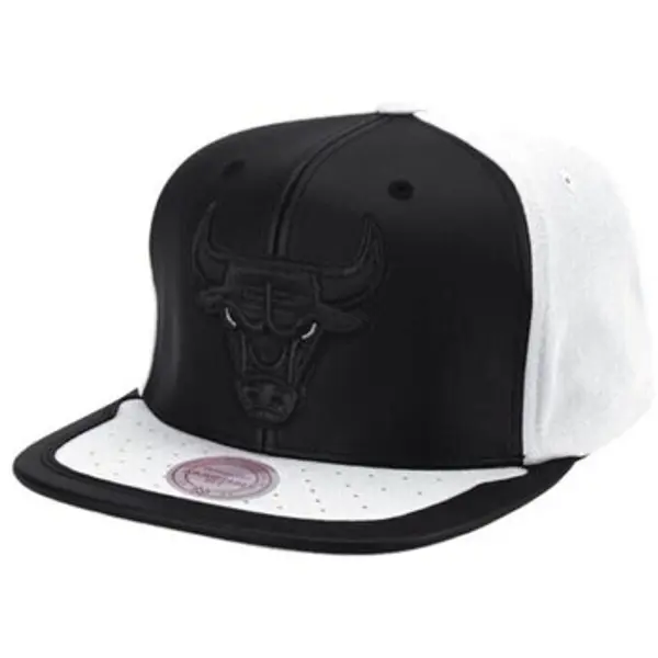 Mitchell And Ness Mitchell And Ness  Kape Nba Chicago Bulls Day One Snapback Bulls  Mitchell And Ness