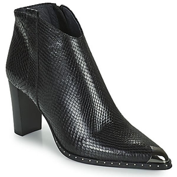 Myma Myma  Gležnjače TATATA  Myma