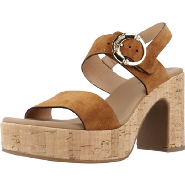 NeroGiardini NeroGiardini  Sandale i polusandale E410390D  NeroGiardini