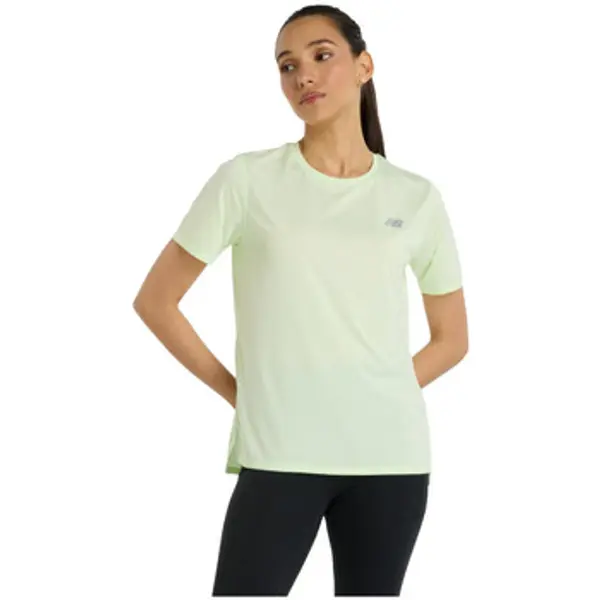 New Balance New Balance  Majice kratkih rukava T-shirt de sport   M  en polyester  New Balance