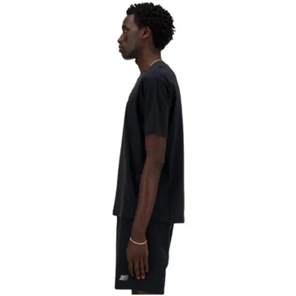 New Balance New Balance  Majice kratkih rukava T-shirt  mt41524bk coton 100% noir  New Balance