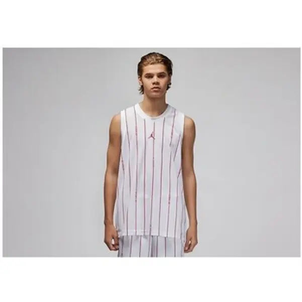 Nike Nike  Majice kratkih rukava Air Jordan Essentials  Nike