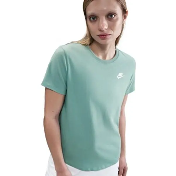 Nike Nike  Majice kratkih rukava Club  Nike