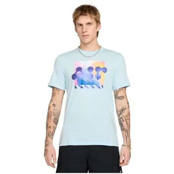 Nike Nike  Majice kratkih rukava Cosmic  Nike
