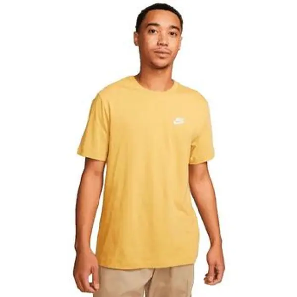 Nike Nike  Majice kratkih rukava T-shirt  Sportswear Club Jaune  Nike