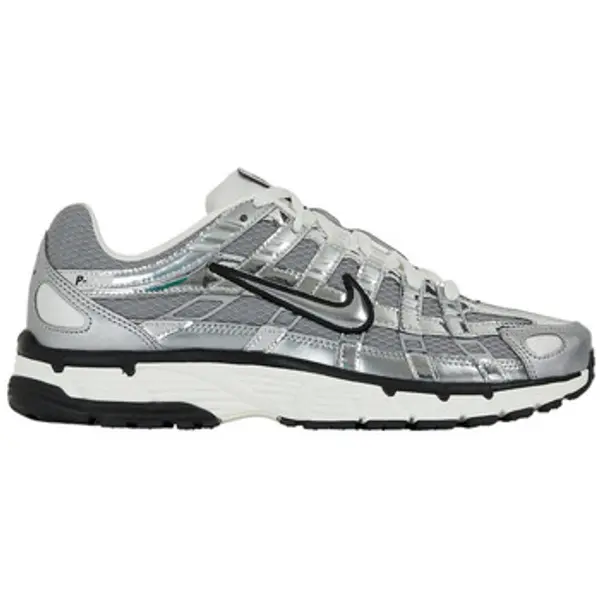 Nike Nike  Modne tenisice Baskets  P6000 métalliques  Nike