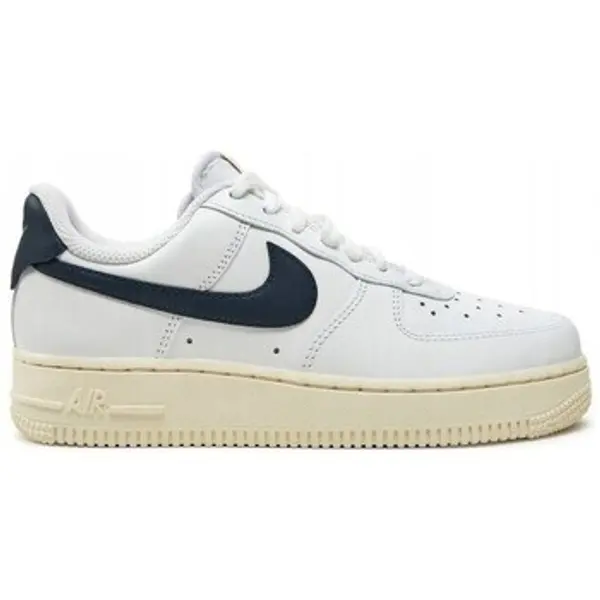 Nike Nike  Niske tenisice AirForce107FlyeaseHJ9122100  Nike