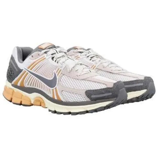 Nike Nike  Niske tenisice Baskets basses  Zoom Vomero 5  Nike