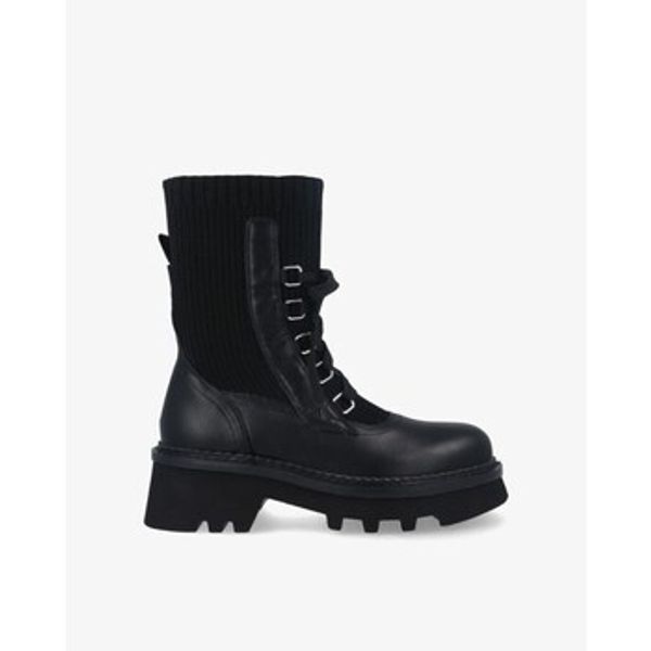 Noa Harmon Noa Harmon  Gležnjače 9790  Noa Harmon