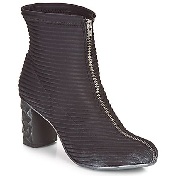 Papucei Papucei  Gležnjače TEO BLACK  Papucei