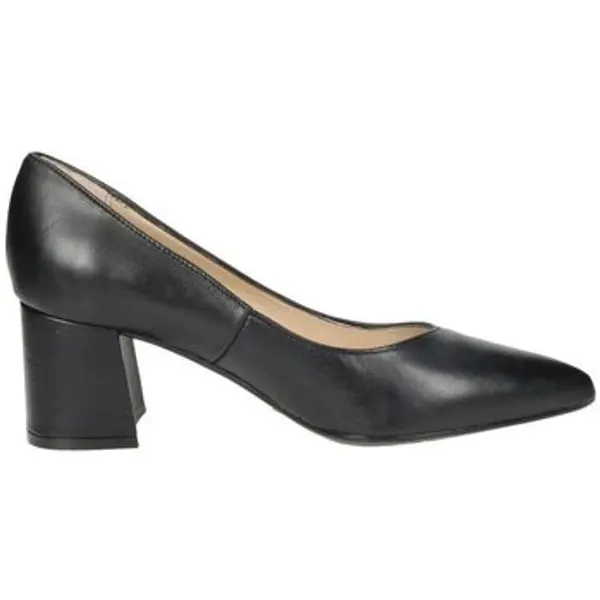 Patricia Miller Patricia Miller  Salonke -  Patricia Miller