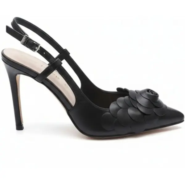 Queen Helena Queen Helena  Salonke 146577  Queen Helena