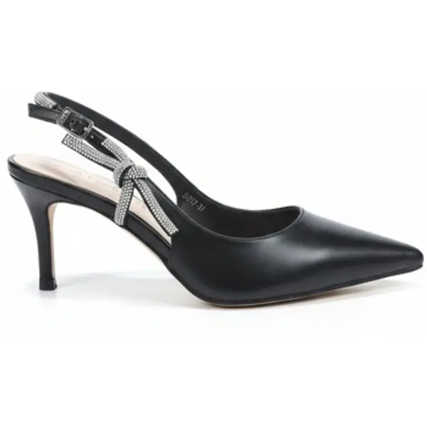 Queen Helena Queen Helena  Salonke 146579  Queen Helena
