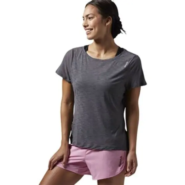 Reebok Sport Reebok Sport  Majice kratkih rukava AJ3420  Reebok Sport
